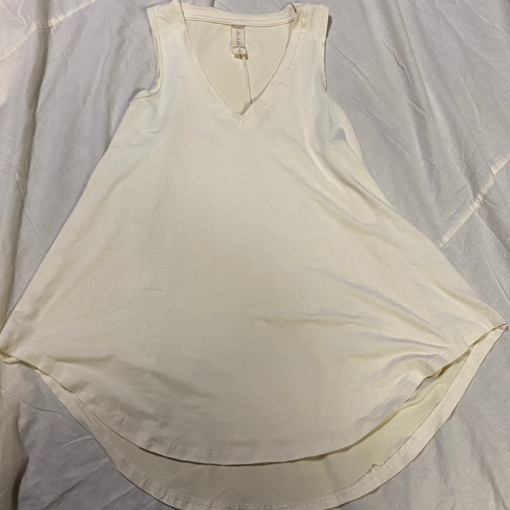 Altar’d State White Tank Shirt- SZ S